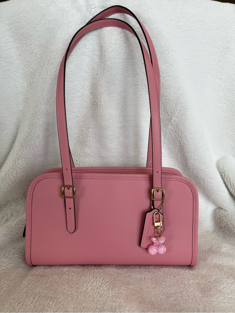 Coach Bubblegum Swing Zip Shoulder Bag
